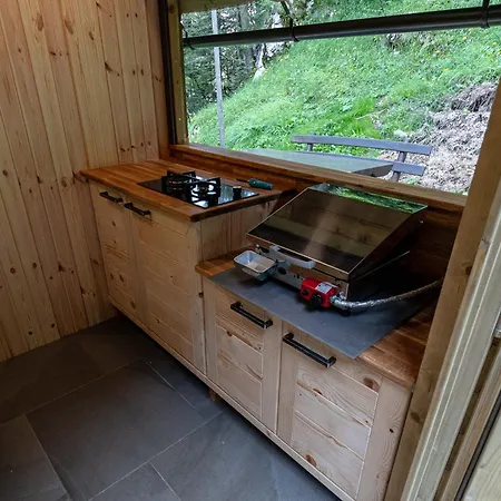 Creekside Chalet